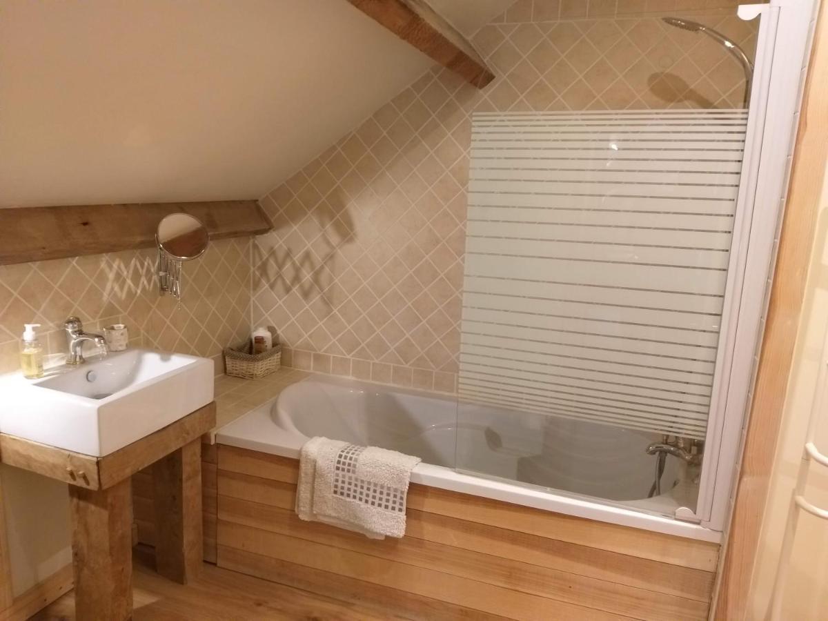 La Sauniere - Chez Helene - Gites En Baie Champeaux Экстерьер фото